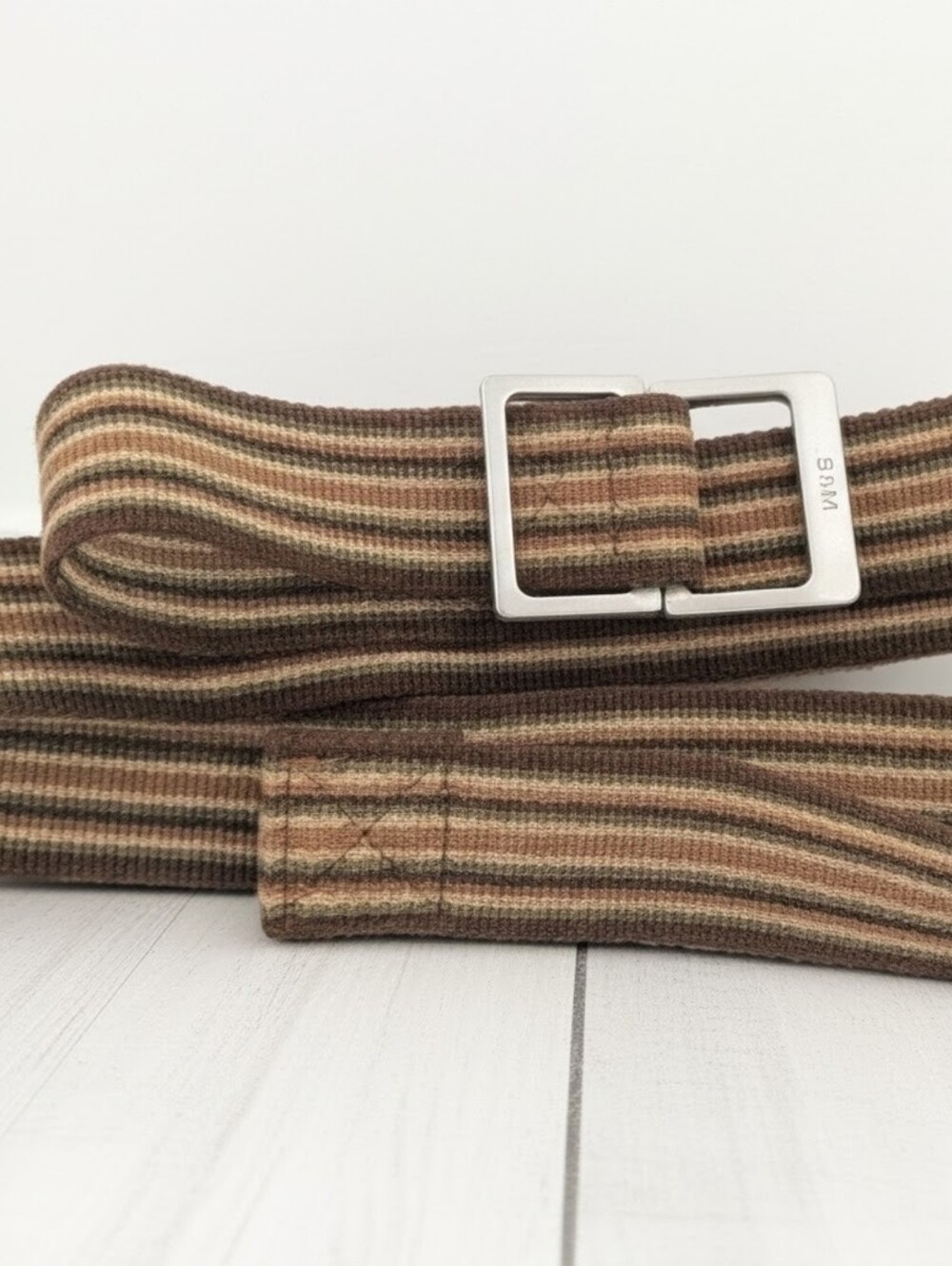 Vtg Korean S&m brown stripped textile belt with metal Buckle